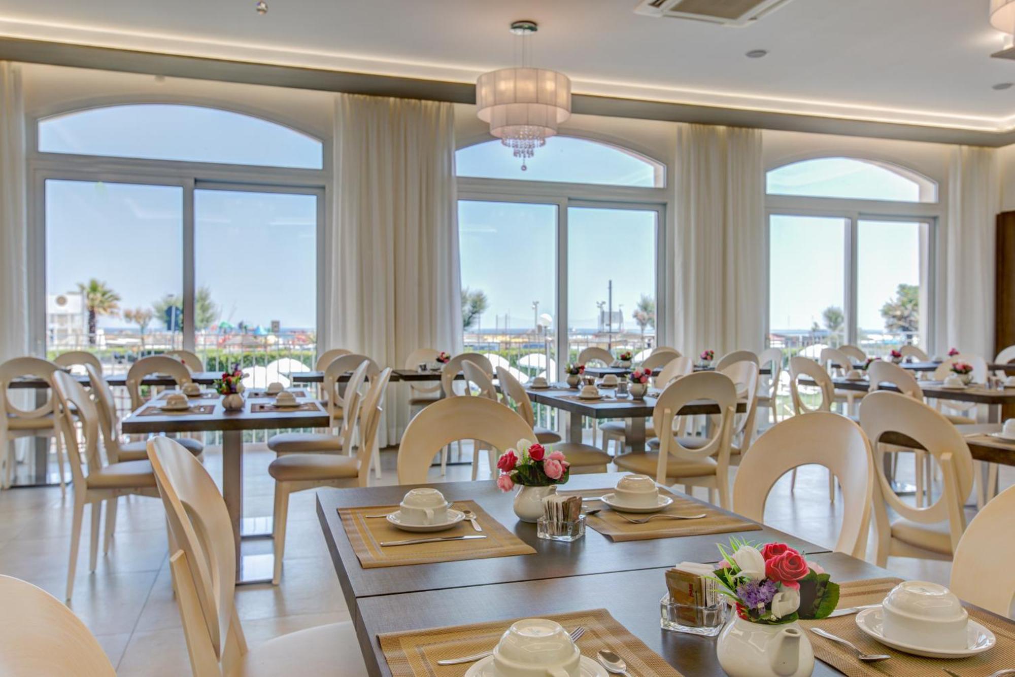 Hotel Villa Augustea 리미니 외부 사진