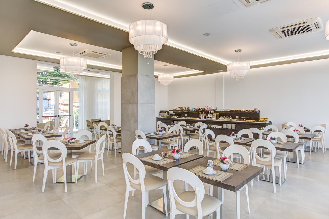 Hotel Villa Augustea 리미니 외부 사진
